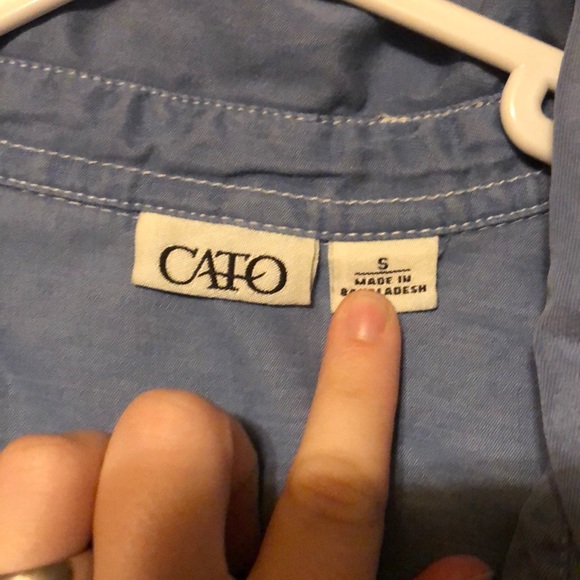 Soft thin denim shirt. - Picture 3 of 5